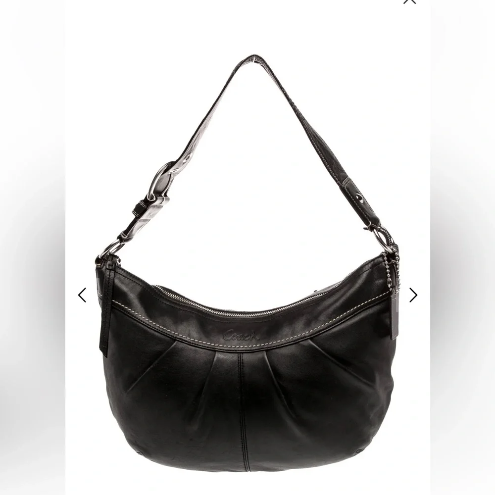 Coach SoHo Black Leather Shoulder Bag EUC - Picture 1 of 11